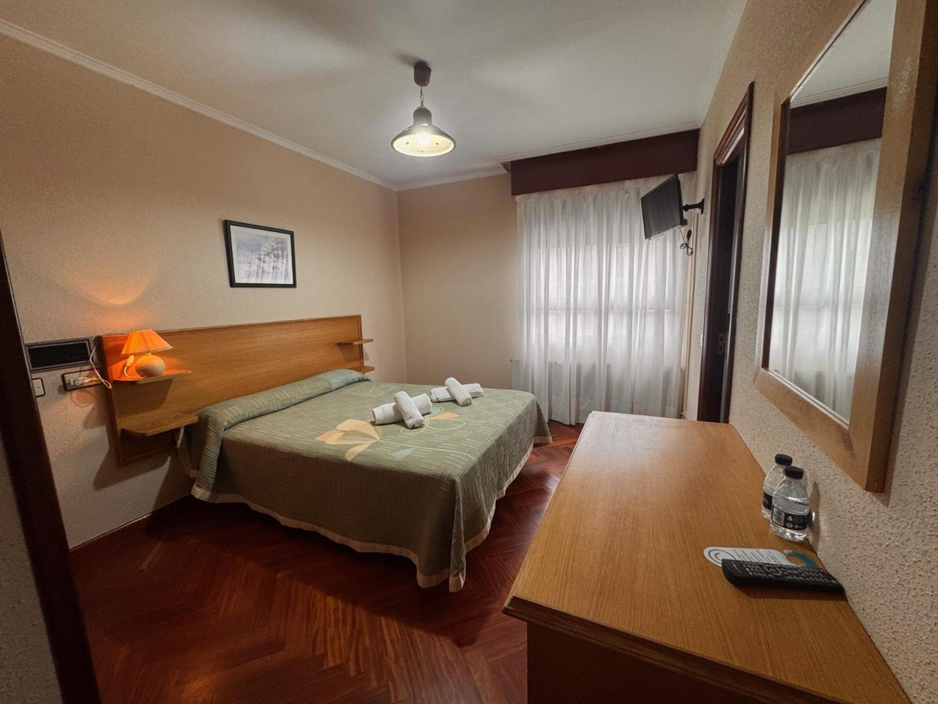Hostal Merindades Villarcayo Eksteriør bilde